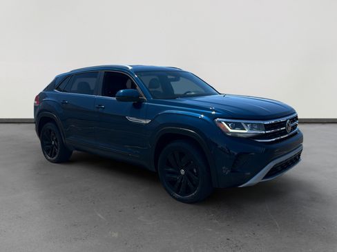 Certified 2023 Volkswagen Atlas Cross Sport SE w/ Black Wheel Package AWD/4WD image 7