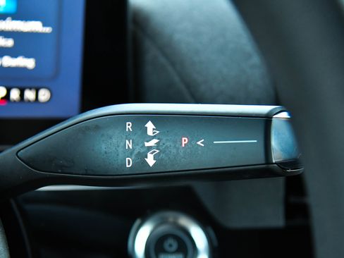 Used 2024 Honda Prologue EX image 30