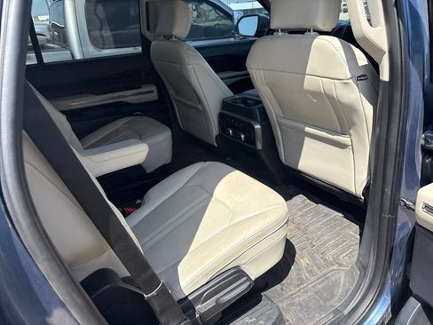 Used 2020 Ford Expedition Platinum AWD/4WD image 12