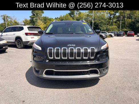 Used 2016 Jeep Cherokee Limited w/ Luxury Group FWD image 2