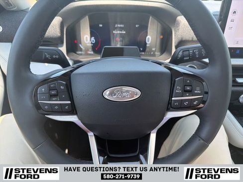 Used 2025 Ford Explorer Platinum w/ Ultimate Package AWD/4WD image 21