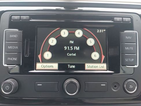 Used 2015 Volkswagen Beetle 1.8T image 20