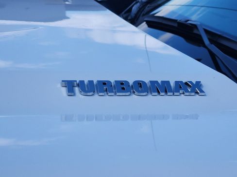 New 2026 Chevrolet Silverado 1500 LT w/ All Star Edition Plus image 5