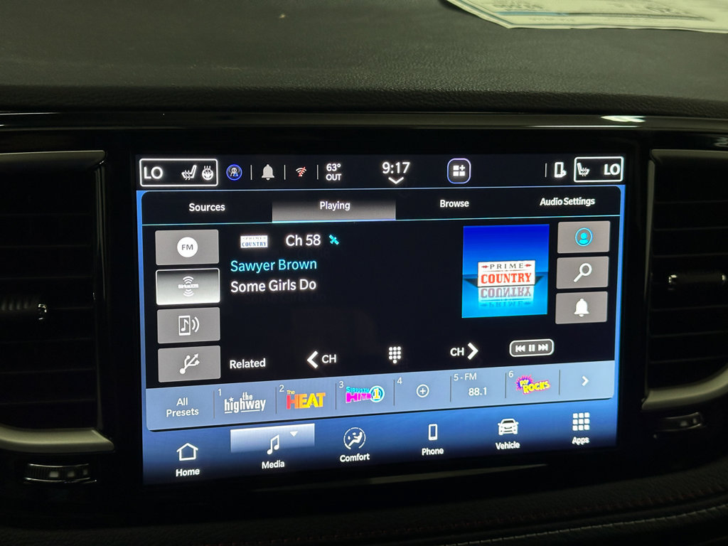 New 2027 Chrysler Pacifica Select AWD/4WD image 37