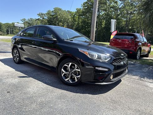 Used 2020 Kia Forte LXS FWD image 3