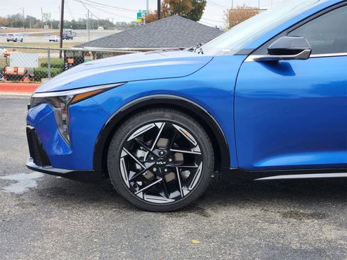 New 2025 Kia K4 GT-Line image 8
