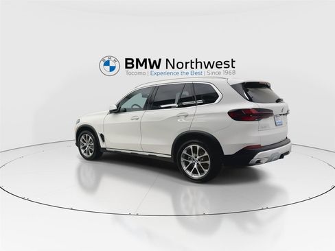 New 2026 BMW X5 xDrive40i image 12