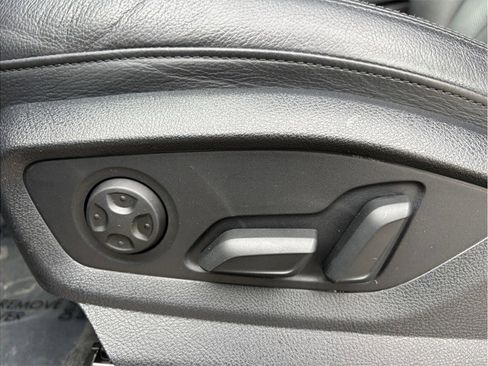 Used 2018 Audi Q7 3.0T Premium Plus w/ Premium Plus Package image 22