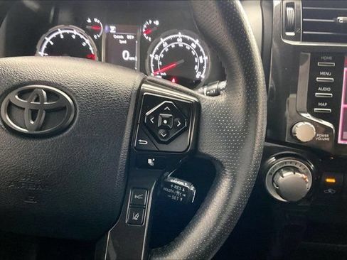 Used 2021 Toyota 4Runner TRD Off-Road Premium w/ Moonroof Package AWD/4WD image 21