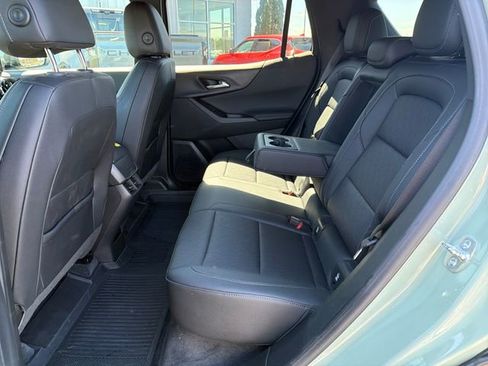 Used 2025 Chevrolet Equinox LT w/ Convenience Package II image 30