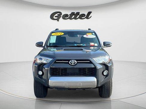 Used 2024 Toyota 4Runner TRD Off-Road Premium w/ Moonroof Package AWD/4WD image 2