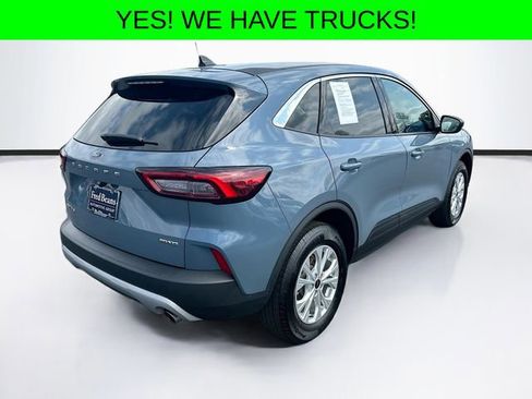 Certified 2024 Ford Escape Active AWD/4WD image 8
