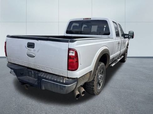 Used 2011 Ford F250 Lariat w/ Lariat Interior Pkg image 3