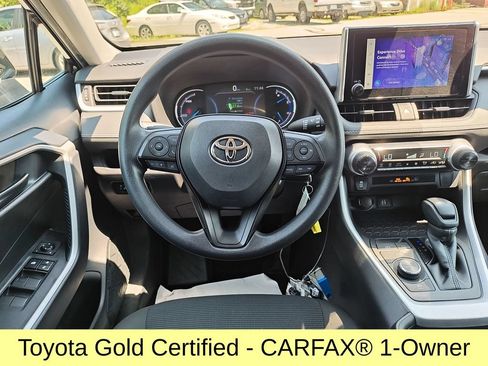 Certified 2025 Toyota RAV4 LE AWD/4WD image 16