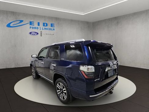 Used 2015 Toyota 4Runner Limited AWD/4WD image 9