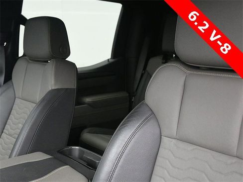 Used 2024 Chevrolet Silverado 1500 ZR2 w/ Technology Package image 12