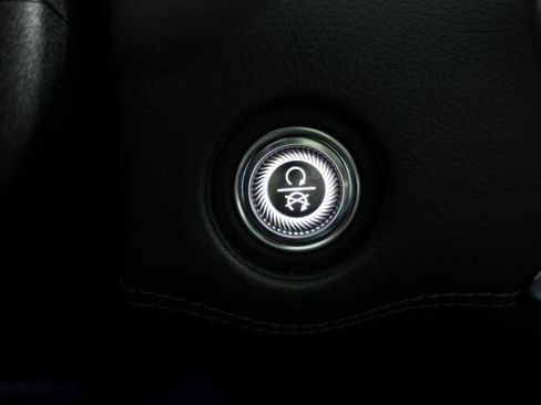 Used 2018 Mercedes-Benz S 63 AMG 4MATIC Coupe image 19