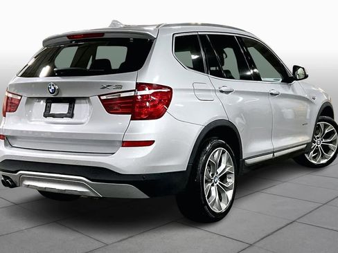 Used 2017 BMW X3 xDrive28i image 12