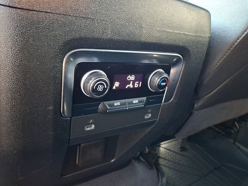 Certified 2023 Chevrolet Suburban RST AWD/4WD image 12