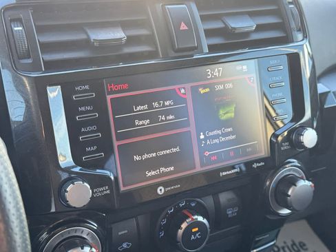 Used 2023 Toyota 4Runner TRD Off-Road image 21