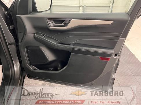 Used 2022 Ford Escape SE w/ Convenience Package FWD image 39