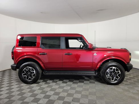 New 2026 Ford Bronco Outer Banks AWD/4WD image 8
