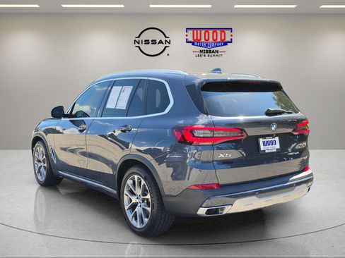 Used 2021 BMW X5 xDrive40i w/ Premium Package AWD/4WD image 4