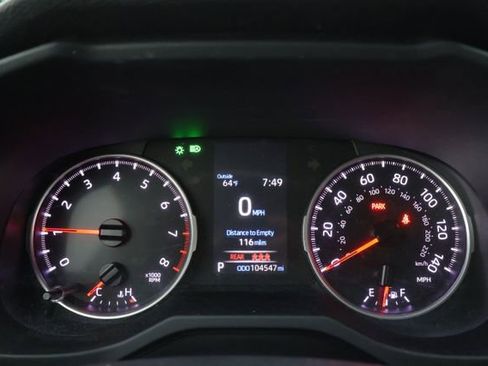 Used 2019 Toyota RAV4 LE image 10