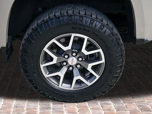 Used 2022 GMC Canyon AT4 AWD/4WD image 33