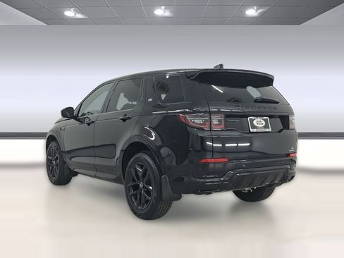 Used 2025 Land Rover Discovery Sport Dynamic SE image 3