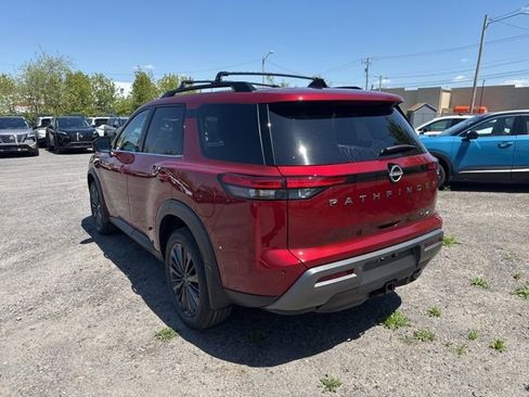 New 2026 Nissan Pathfinder SL w/ SL Premium Package AWD/4WD image 8