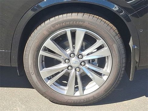 New 2025 Cadillac XT6 Premium Luxury w/ Technology Package image 7