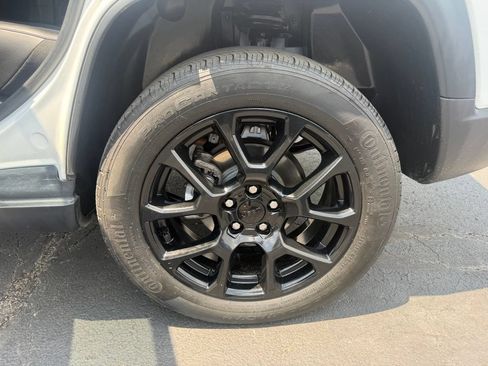 Certified 2022 Jeep Compass Latitude AWD/4WD image 34