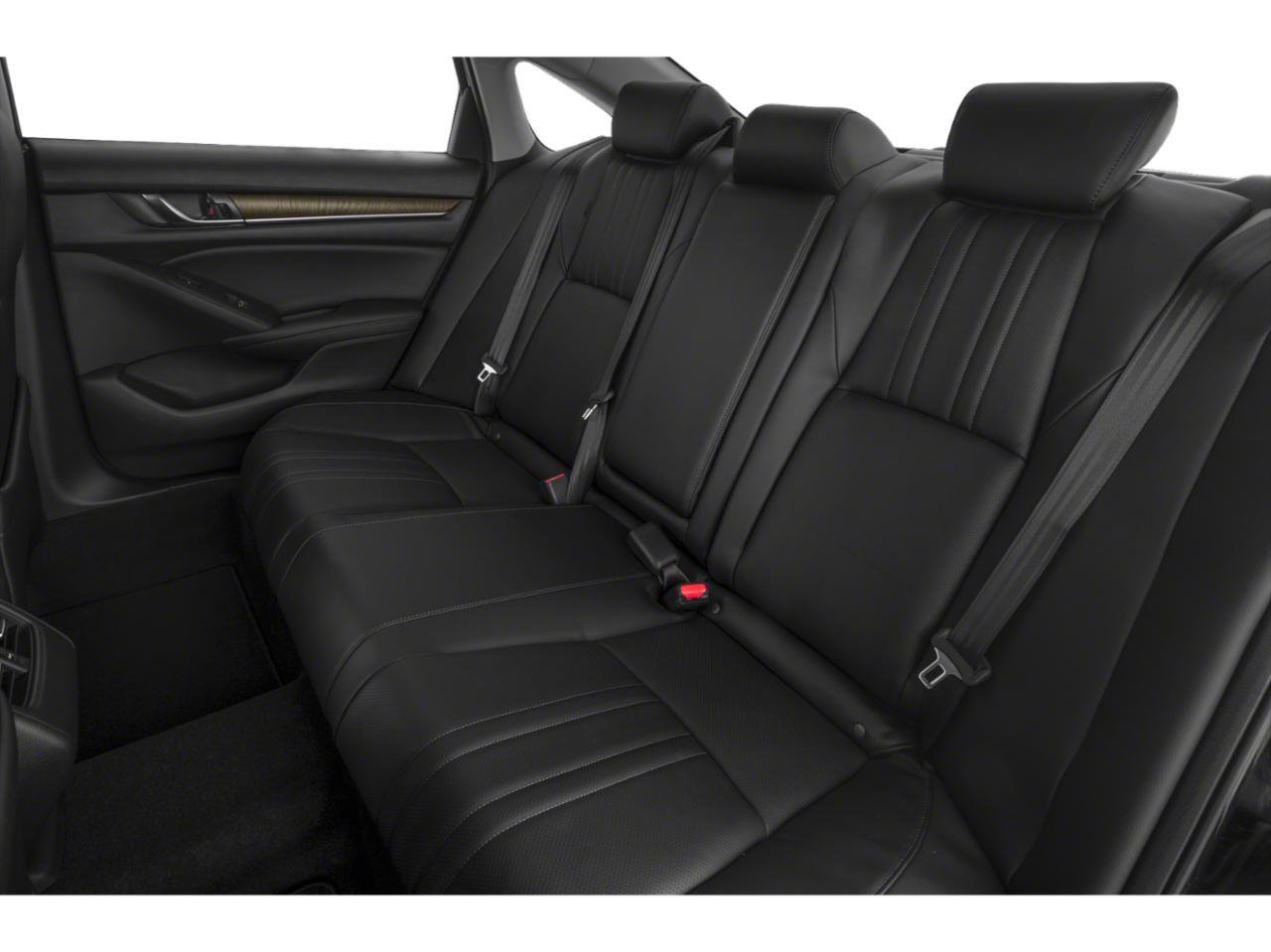 Used 2018 Honda Accord Touring image 8