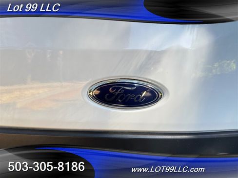 Used 2015 Ford Transit 250 148 Medium Roof RWD image 57