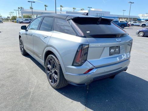 New 2026 Cadillac Optiq V w/ LPO, Floor Liner Package image 12