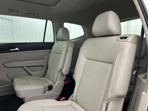 Used 2021 Volkswagen Atlas SEL AWD/4WD image 29