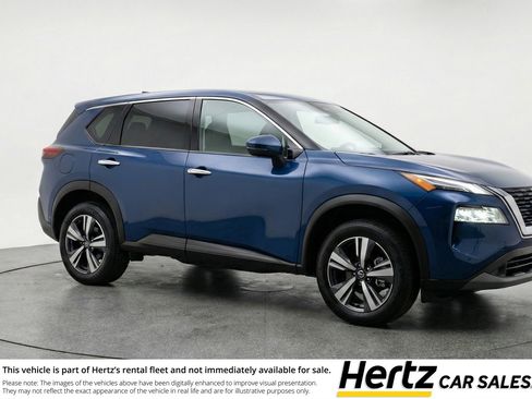 Used 2025 Nissan Rogue SV AWD/4WD image 1