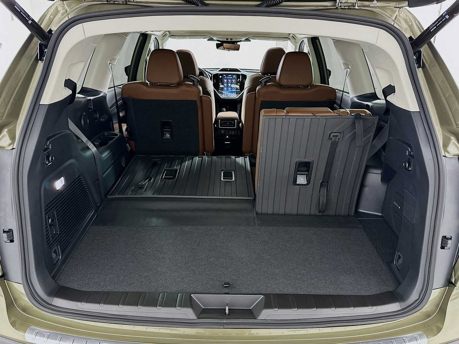 New 2026 Subaru Ascent Touring w/ Popular Package #1 AWD/4WD image 25