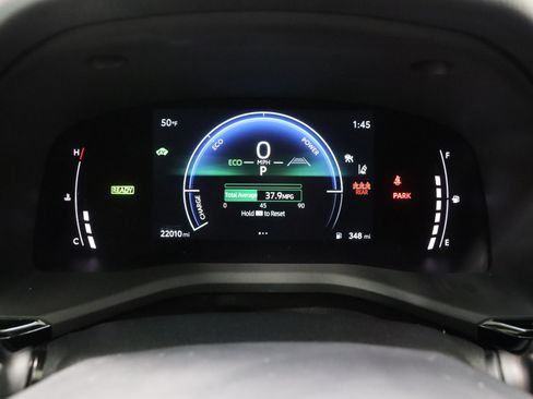 Used 2025 Toyota Camry SE image 39