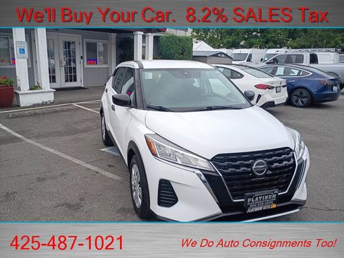 Used 2021 Nissan Kicks S FWD image 3
