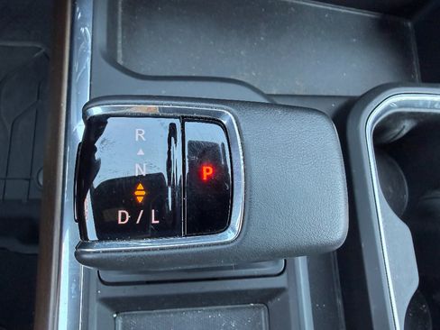 Used 2024 Chevrolet Silverado 1500 High Country AWD/4WD image 29