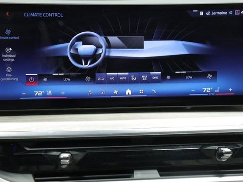 Used 2024 BMW X7 M60i w/ Executive Package AWD/4WD image 18