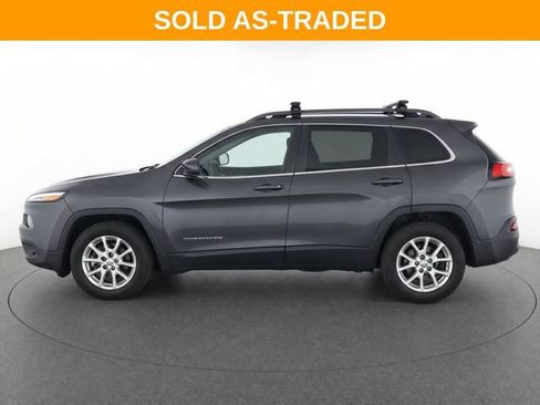 Used 2016 Jeep Cherokee Latitude w/ Safety/Convenience Group AWD/4WD image 12