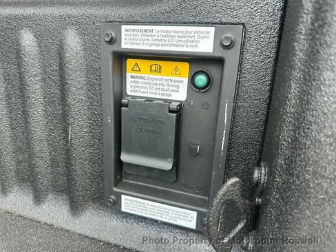 Used 2025 Ford F350 Platinum AWD/4WD image 38