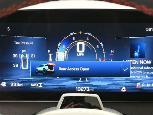 Used 2024 Chevrolet Traverse RS w/ LPO, Floor Liner Package image 27