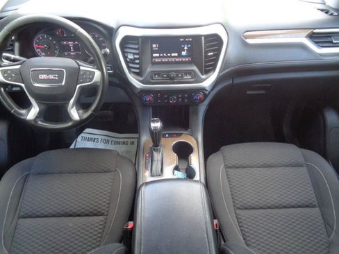 Used 2018 GMC Acadia SLE FWD image 8