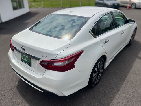 Used 2018 Nissan Altima 2.5 SV FWD image 9