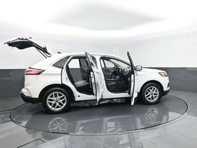Used 2022 Ford Edge SEL AWD/4WD image 28