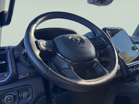 Used 2023 RAM 1500 Limited image 14